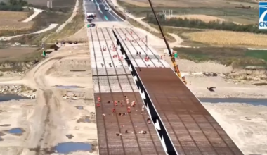 Când se va putea circula pe lotul 2 al Autostrăzii Moldovei. Lucrările au depășit 80%