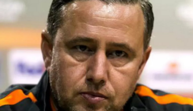 Laurențiu Reghecampf, acuzat că ia bani pentru aparițiile publice în România. Sudanezii, furioși: „Al-Hilal merge prost și el stă pe internet și vorbește”