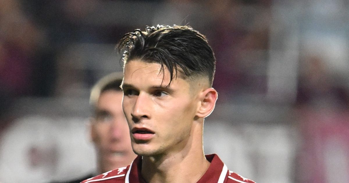 Dobre, scos din primul „11”! GOLAZO.ro a aflat motivul pentru care căpitanul Rapidului a rămas pe bancă după scandal