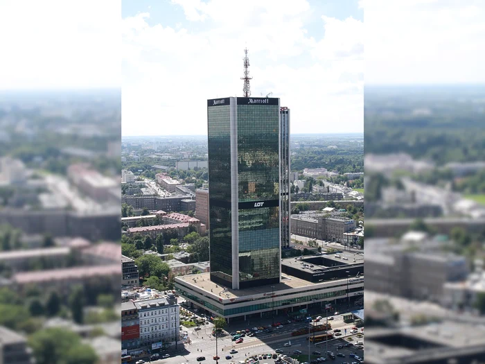 Presidential Hotel din Varșovia, fostul JW Marriott / FOTO: Wikipedia