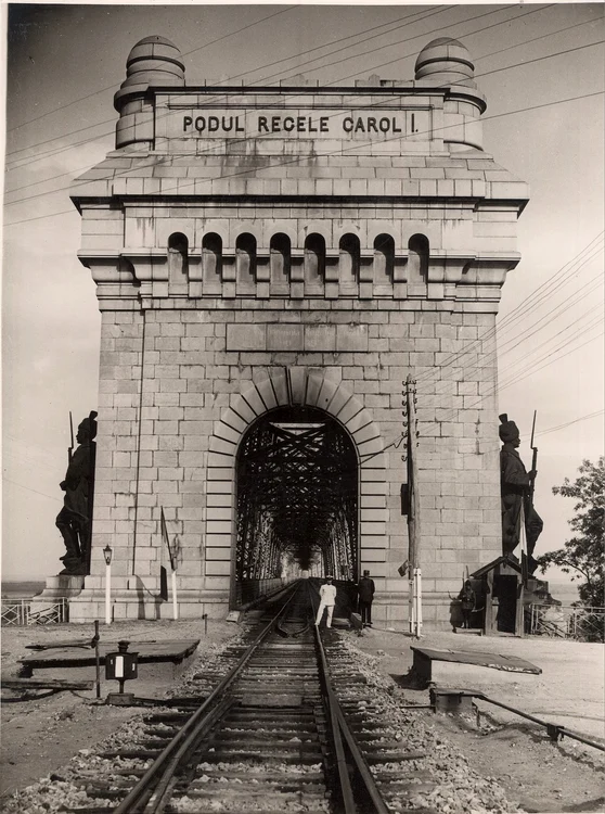 Archives Portal Europe