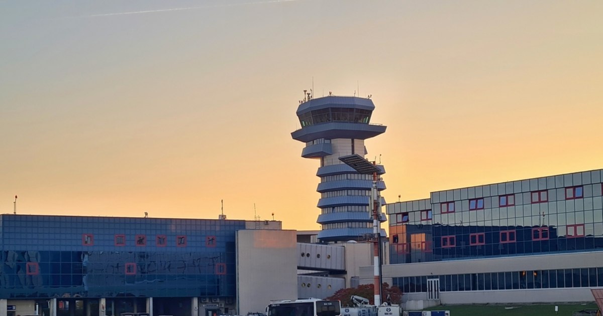 Alertă pe Aeroportul Henri Coandă: Dronă detectată lângă pista de aterizare. Traficul aerian oprit temporar