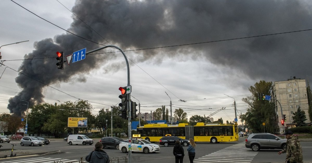 Rusia a lovit din nou ambasada Poloniei la Kiev în atacul aerian de 12 ore asupra Ucrainei
