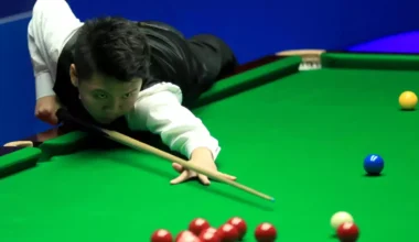 Zhou Yuelong a produs surpriza la English Open » L-a învins pe favoritul turneului și va juca finala
