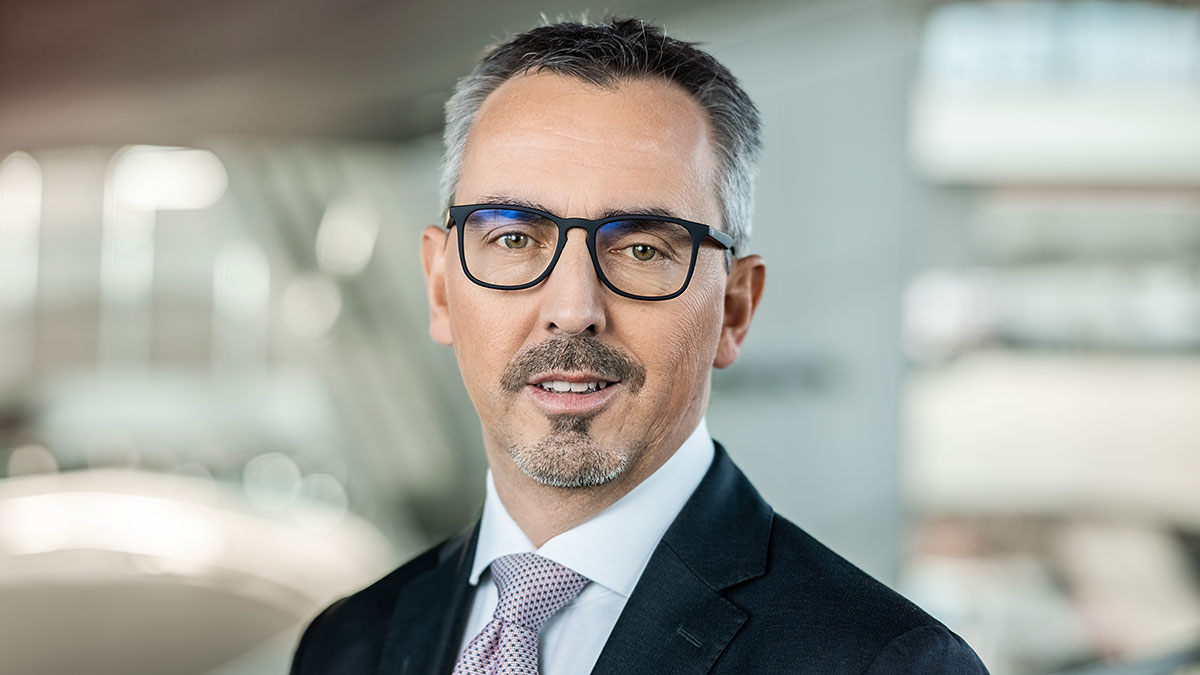 Un director BMW spune că producătorul german i-a întrecut pe chinezi la maşini electrice, iar aceştia nu-l vor mai putea ajunge din urmă | PiataAuto.md