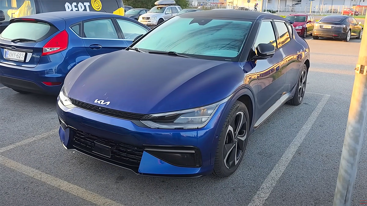 (VIDEO) Un mecanic finlandez a arătat că până şi o maşină electrică modernă, precum Kia EV6, poate avea probleme la bateria sa la doar 3 ani de exploatare | PiataAuto.md