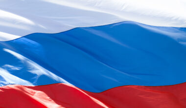 Rusia va restricţiona parţial exporturile de carburanţi