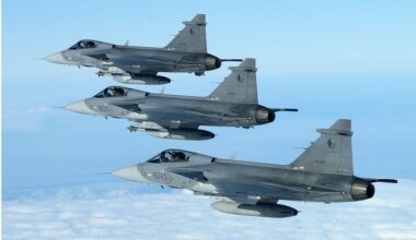 Interceptoare ale NATO au fost mobilizate ca răspuns la detectarea de avioane de luptă ruse deasupra Mării Baltice