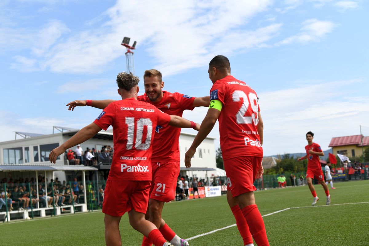 Rezultatele, marcatorii și clasamentul în timp real