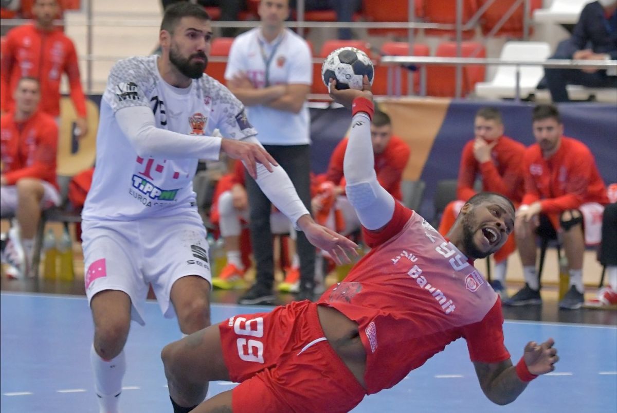 LIVE Dinamo - Veszprem, în Liga Campionilor