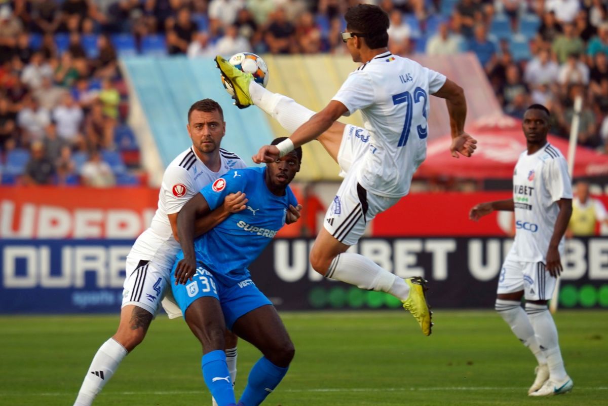 „Trebuie să-l legăm pe jucător” + „O cocioabă, ți-e rușine să te dezbraci”