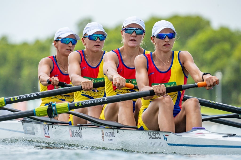 Echipajul de patru rame feminin (W4-). Ancuța Bodnar, Geanina Juncanariu, Adriana Adam și Amalia Bereș