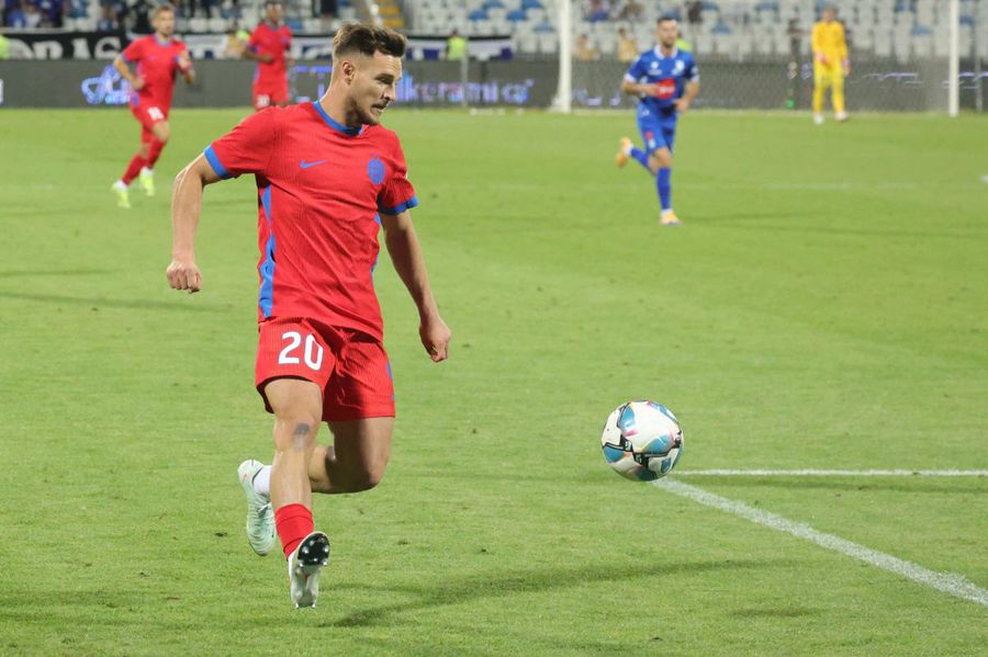 Două vedete au dispărut de la FCSB » Ce urmează