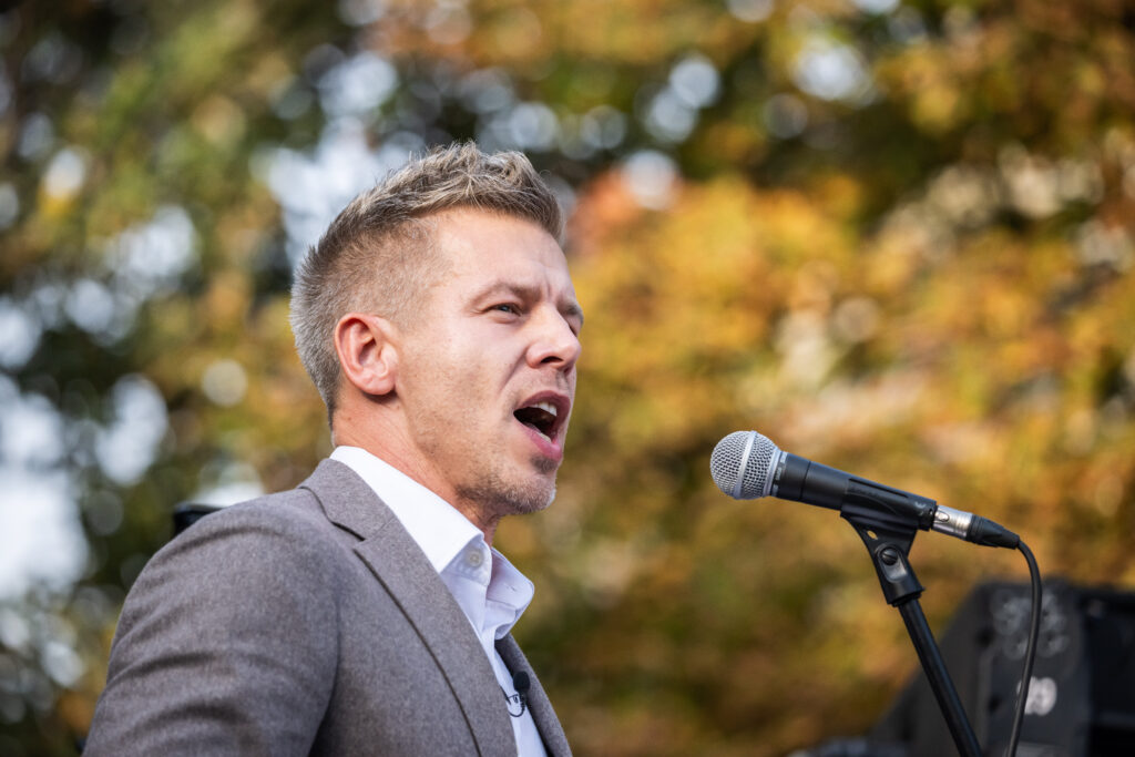 Parlamentul UE respinge cererea Ungariei de a ridica imunitatea principalului rival al lui Orbán