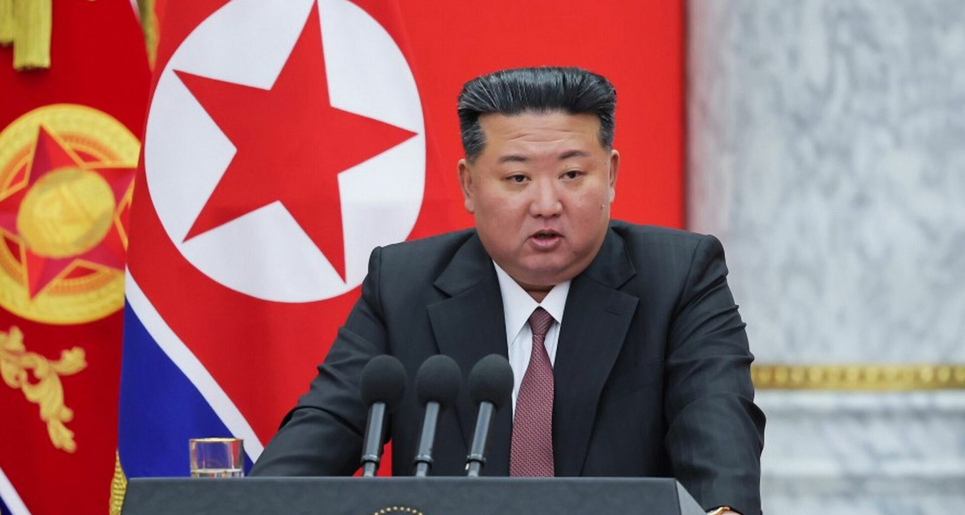 Kim Jong-un, dispus la negocieri cu Statele Unite, dar refuză renunțarea la arsenalul nuclear