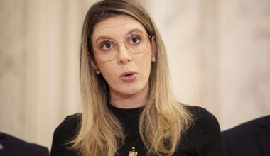 Domnule prim-ministru, tolerați abuzul în serviciu al doamnei ministru?