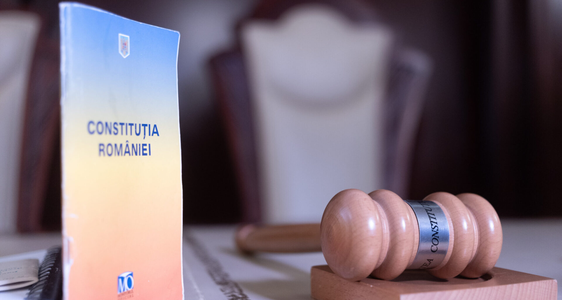 CCR amână decizia privind pensiile de serviciu ale magistraților / Cum motivează judecătorii decizia privind reforma ANRE, ASF și ANCOM / Când va fi următoarea ședință