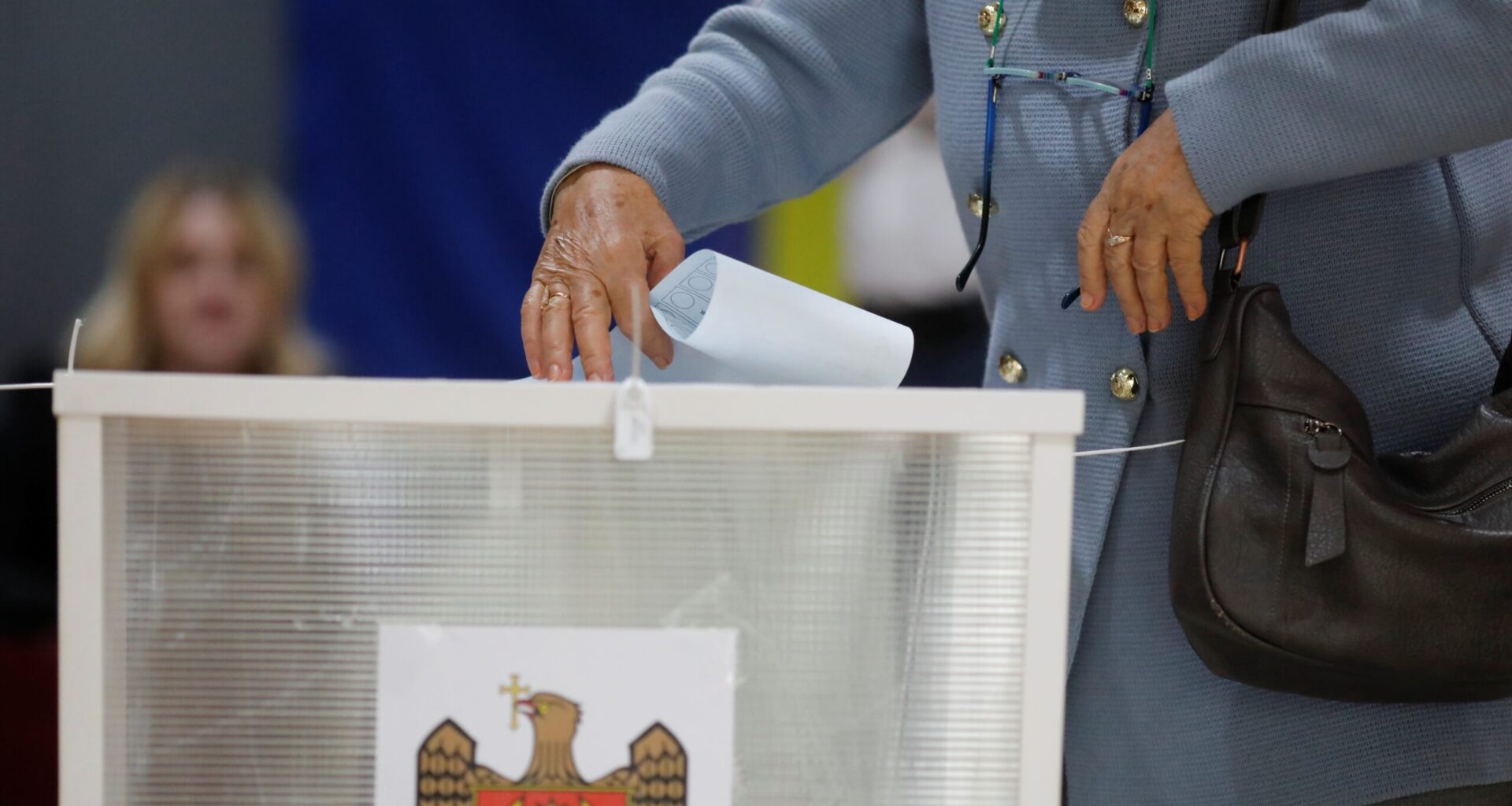 Rezultate alegeri parlamentare Republica Moldova 2025. Au fost centralizate toate secțiile din țară. Partidul Maiei Sandu se distanțează de Blocul Patriotic și va forma singur majoritatea parlamentară / Dodon spune că va contesta alegerile