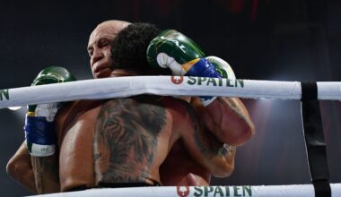 Haos total la un meci de box! Legenda MMA, făcută KO într-o încăierare după un meci de box