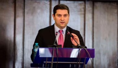 Acest dezastru nu este un incident izolat, ci consecinţa incompetenţei şi nepăsării administraţiei judeţene