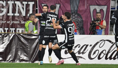 Decizia luată de șefii lui Hermannstadt după victoria de senzație cu Rapid! Câți bani iau jucătorii lui Marius Măldărășanu. EXCLUSIV