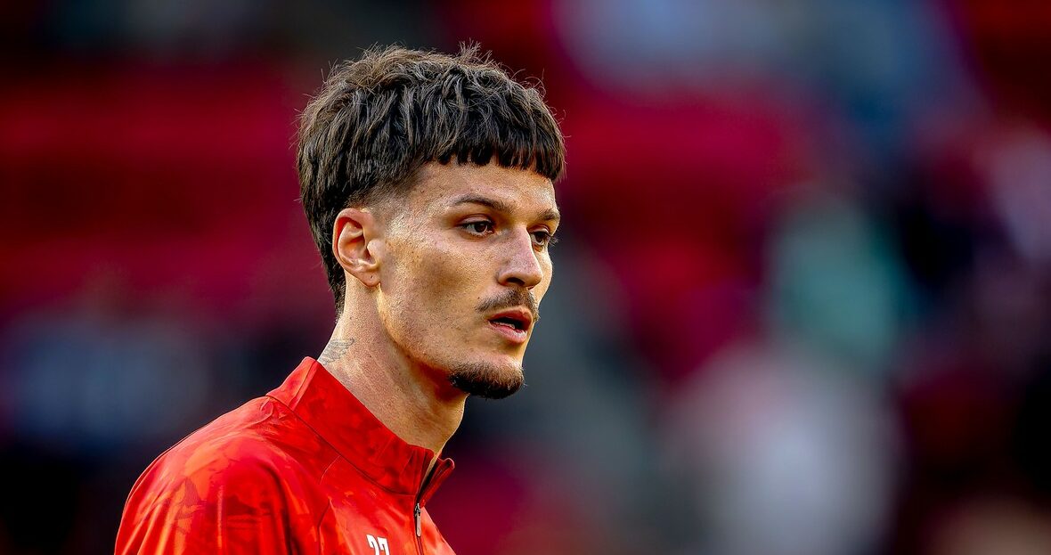 Dennis Man e într-o situație umilitoare. PSV a luat decizia şi mesajul pentru român e dur