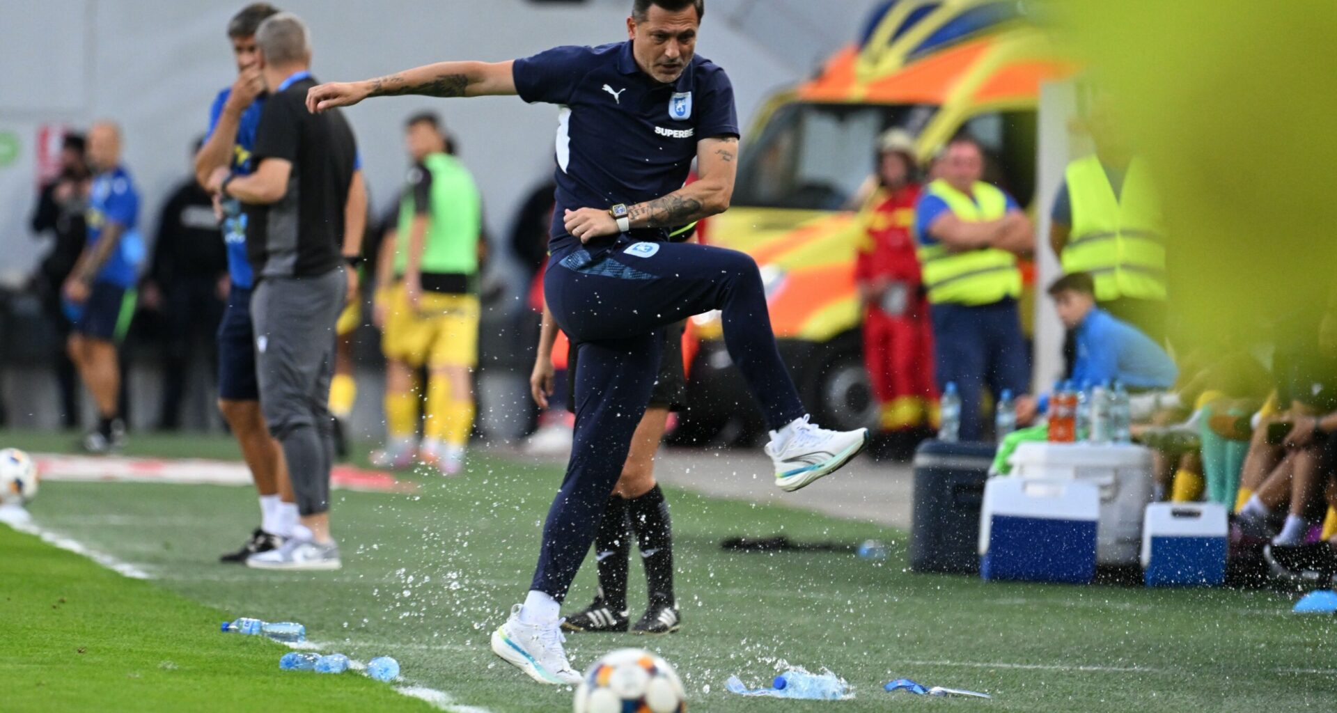 Discurs zguduitor al lui Mirel Rădoi în vestiarul Universității Craiova