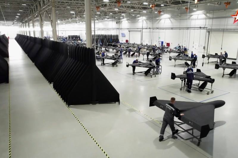 Țările UE analizează vineri posibilitatea ridicării „zidului anti-drone”, după incursiunile repetate ale Rusiei în spațiul aerian european