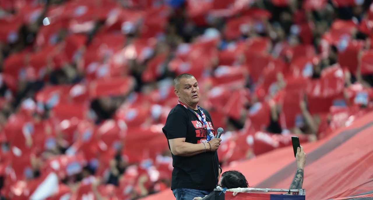 Gheorghe Mustață a vorbit la telefon cu Marius Șumudică și a anunțat decizia luată de galeria FCSB