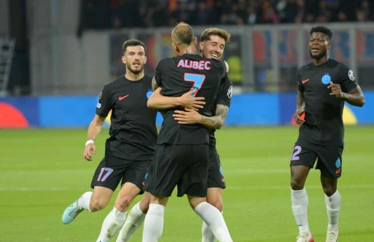 Gigi Becali intenționează să-l dea afară de la FCSB, dar el nu vrea să plece. Tocmai și-a luat o vilă de 200.000 de euro