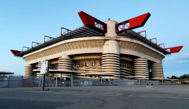 San Siro este unul dintre cele mai importante stadioane din Italia. A găzduit meciul de deschidere de la Mondialul din 1990.