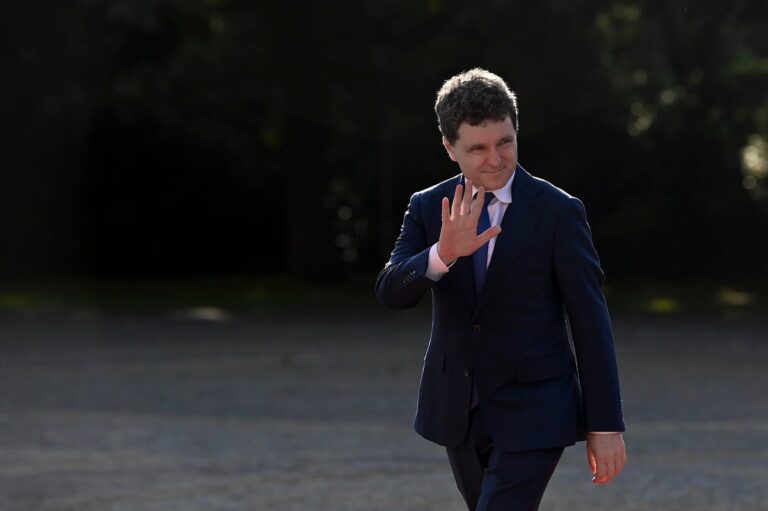 Nicușor Dan summitul NATO