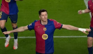 Robert Lewandowski se bucură după marcarea unui gol