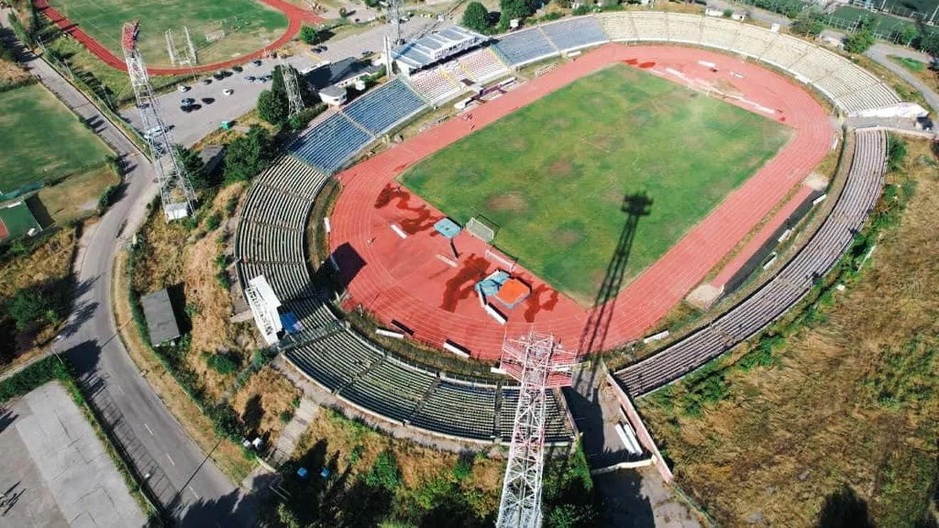 România cheltuie 100.000.000 de euro în timp ce e în austeritate, dar noul stadion va fi primul care va funcționa doar cu energie verde în timpul meciurilor!