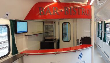 Vagonul bar-bistro