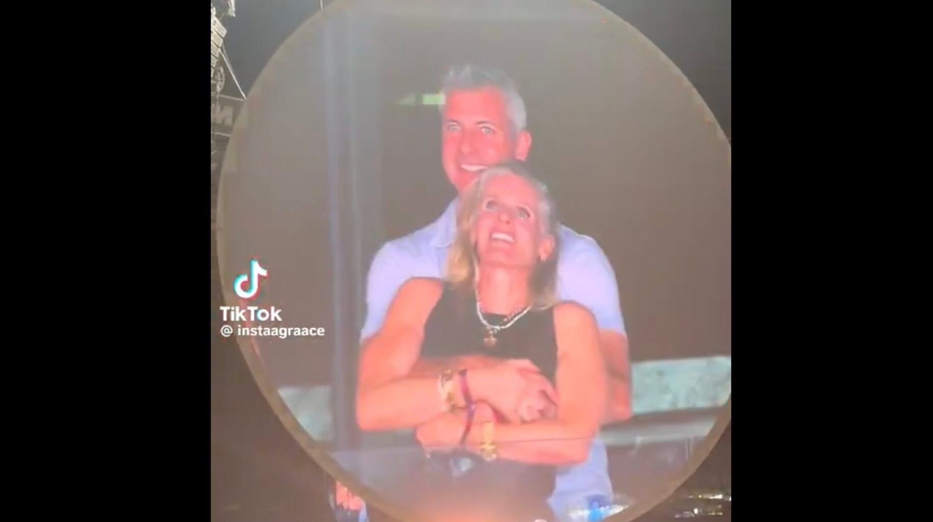 CEO AI, concert Coldplay