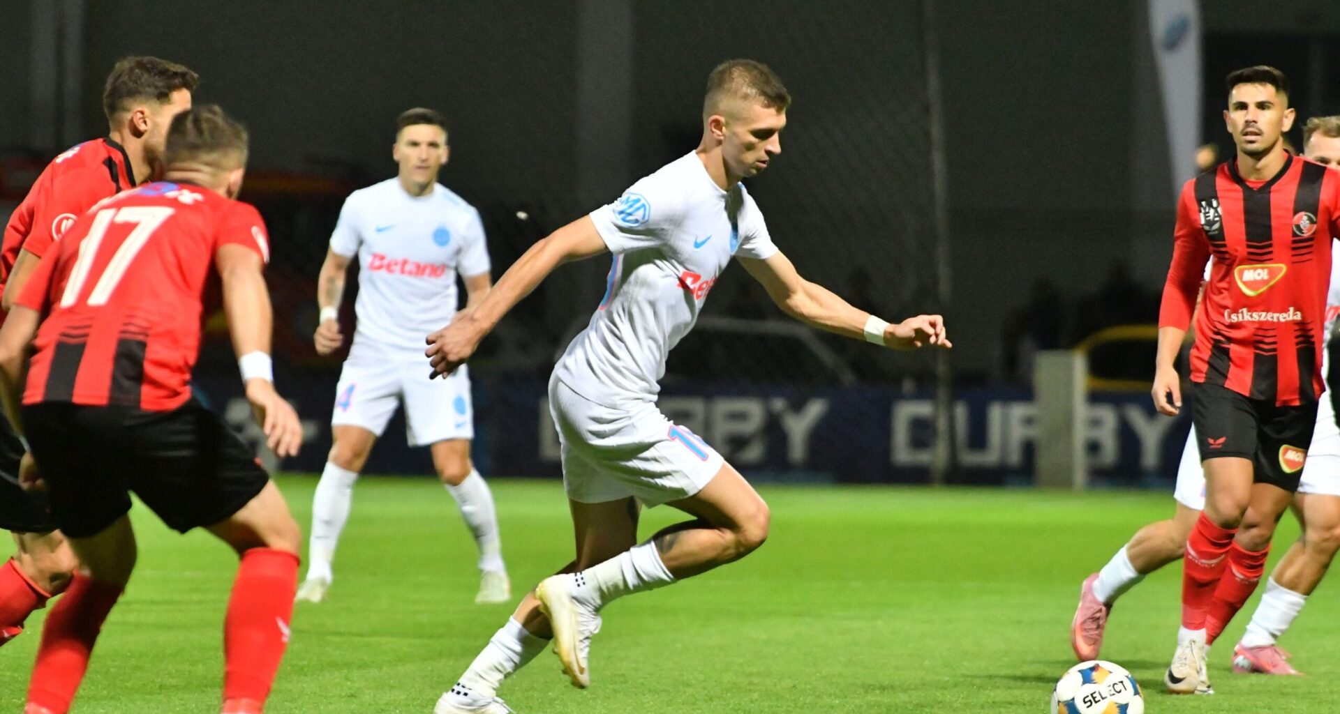 Pedepse pentru Mihai Stoica si Florin Tanase, din partea Comisiei de Disciplină