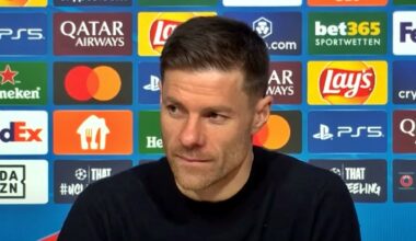 Xabi Alonso, antrenorul lui Bayer Leverkusen, într-o conferință de presă a echipei sale. Tehnicianul a vorbit despre posibilitatea de a deveni antrenor la Real Madrid.