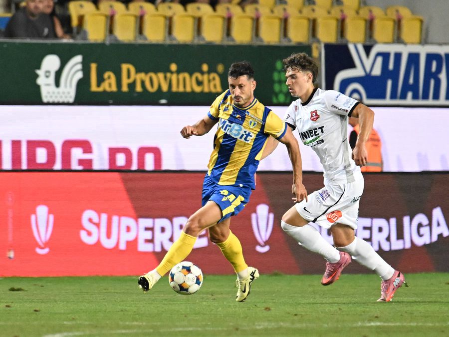 Șumudică i-a propus în direct un fotbalist lui Gigi Becali: „Și mie mi-a plăcut, l-am întrebat pe MM, eu credeam că e atacant!”