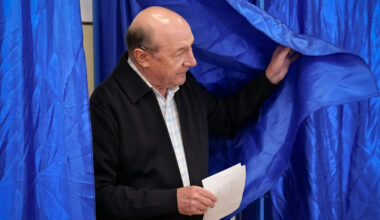 Băsescu a anunțat când va cere cetățenia moldovenească