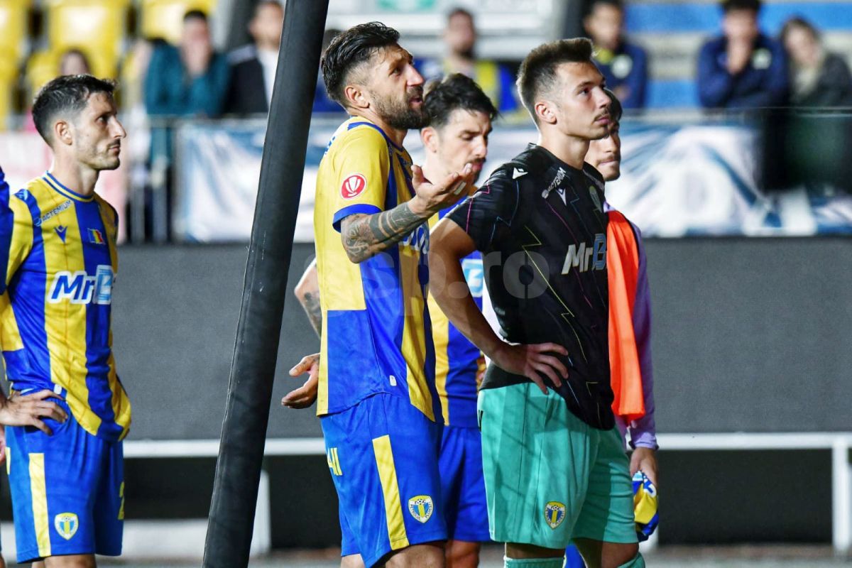 Petrolul i-a găsit înlocuitor lui Ciobotariu » Marți va conduce primul antrenament