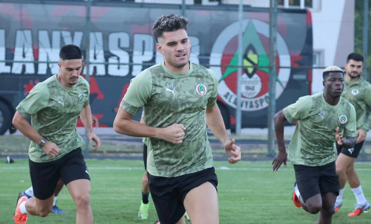 Ianis Hagi, pe teren 25 de minute în Alanyaspor - Galatasaray: Nota primită și reacția internaționalului român