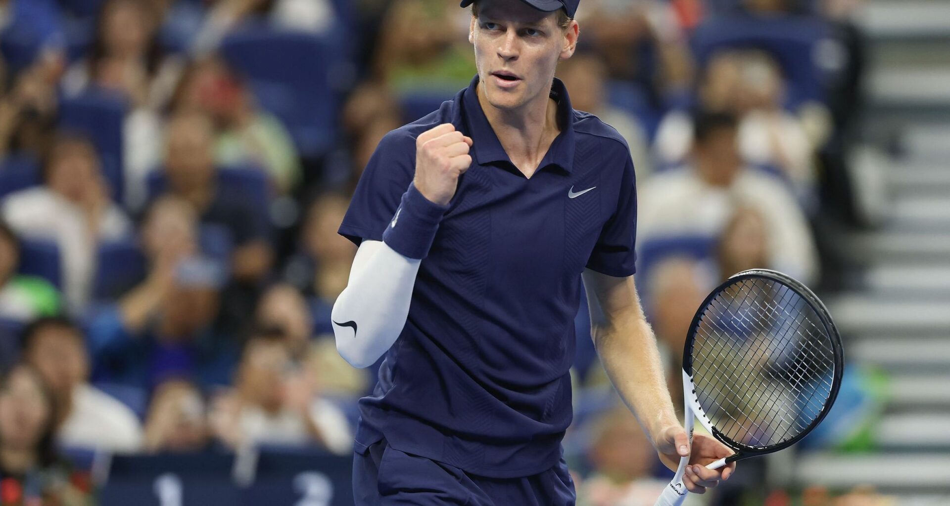 Jannik Sinner, în semifinale la Beijing, după o partidă în care şi-a complicat singur "viaţa"