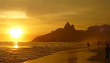 Soarele își intensifică activitatea, iar cercetătorii nu știu de ce. O creștere a activității solare ar putea afecta rețelele electrice