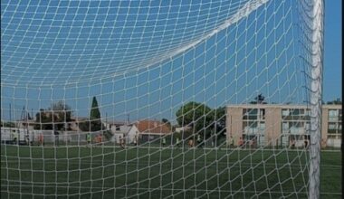 Tragedie teribilă în fotbal. Portarul a murit în vestiar, după meci