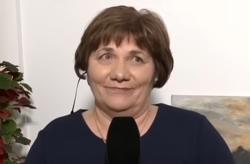 Ce pensie are soacra lui Nicușor Dan, după 45 de ani ca învățătoare. Prima de pensionare, eliminată de Guvernul Bolojan