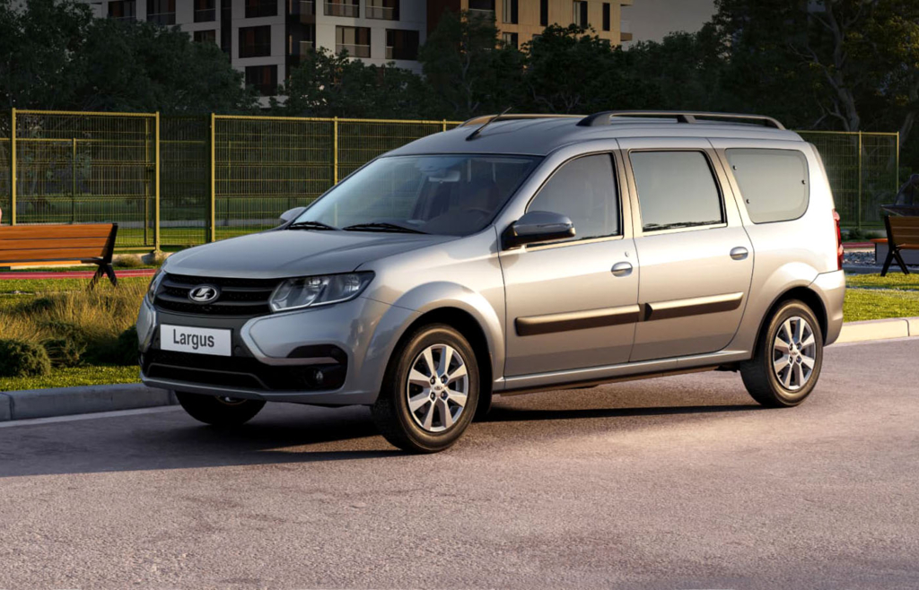Recenzia virală a unui rus la Lada Largus, Dacia Logan MCV de primă generație care încă se produce în Rusia. Ce primești pentru 18.500 de euro. „Măi, băieți. E 2025!” VIDEO