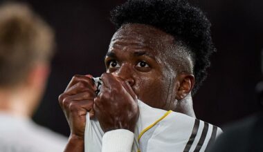 ''Una barbaridad!'' Galacticii strălucesc în campionat VIDEO