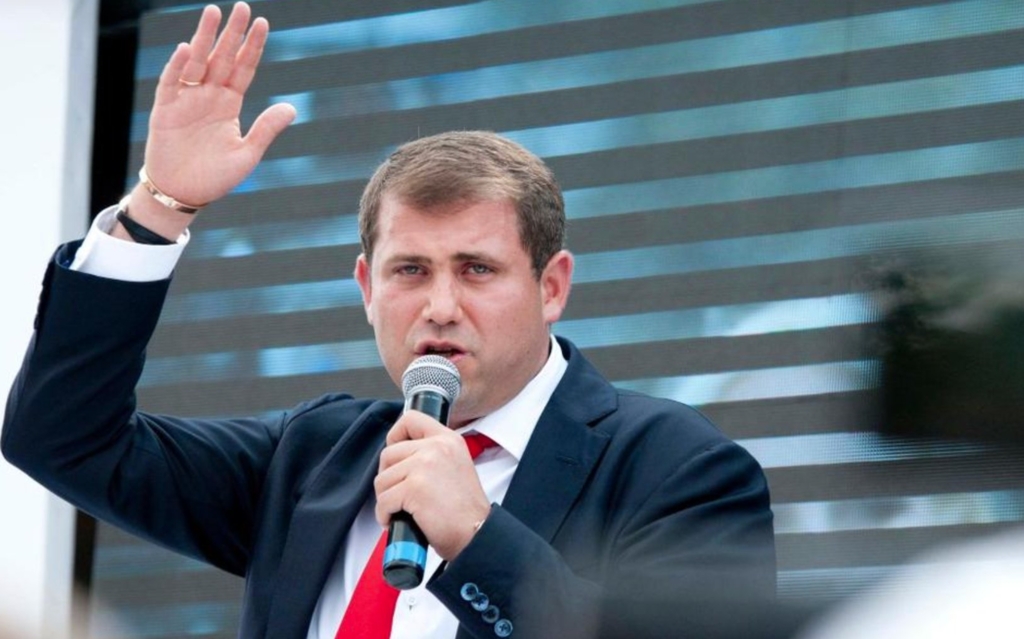 Un alt condamnat fugar vrea să influențeze alegerile în Moldova. Oligarhul vrea să aducă la putere partidele loiale Moscovei: ”Va trebui să șmecherim''