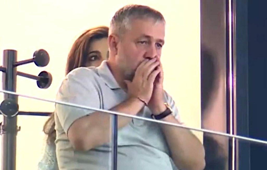 Mihai Rotaru a amenințat și a jignit un jurnalist: ''Vin după tine, homosexualule!''